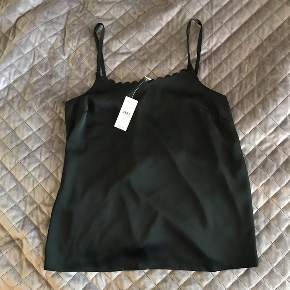 NWT LOFT Scalloped Tank - Picture 2 of 3